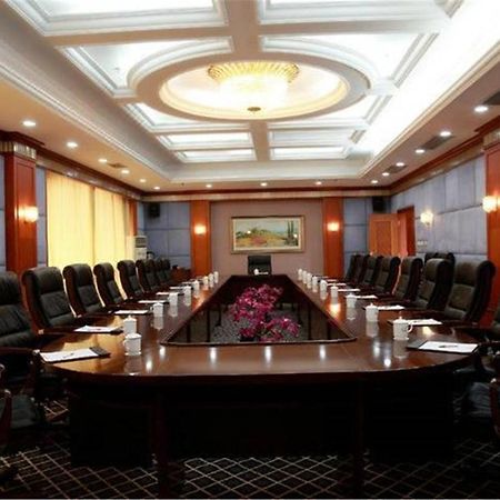 Country Garden Phoenix Hotel Jingmen Exterior foto