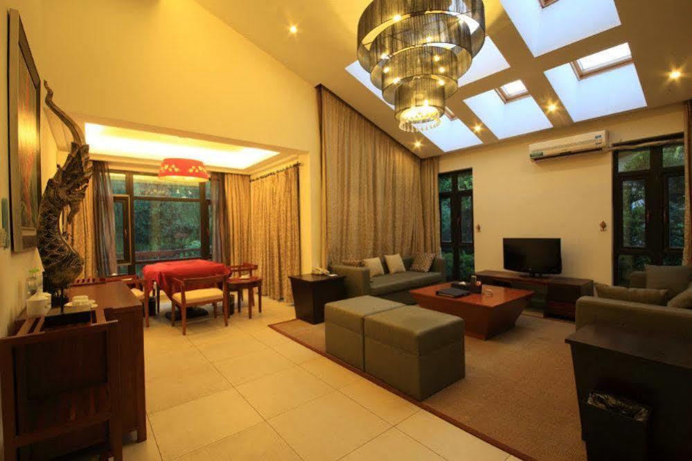 Country Garden Phoenix Hotel Jingmen Exterior foto